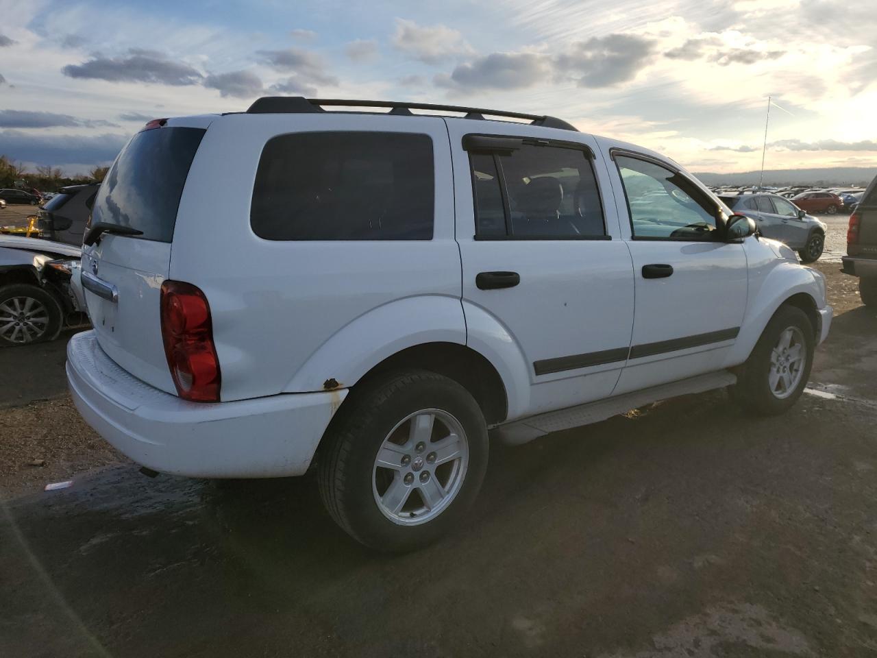 2006 Dodge Durango - Image 3