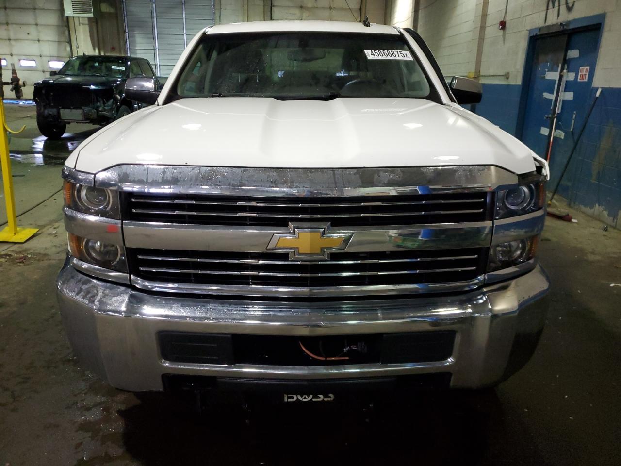 2015 Chevrolet Silverado - Image 5