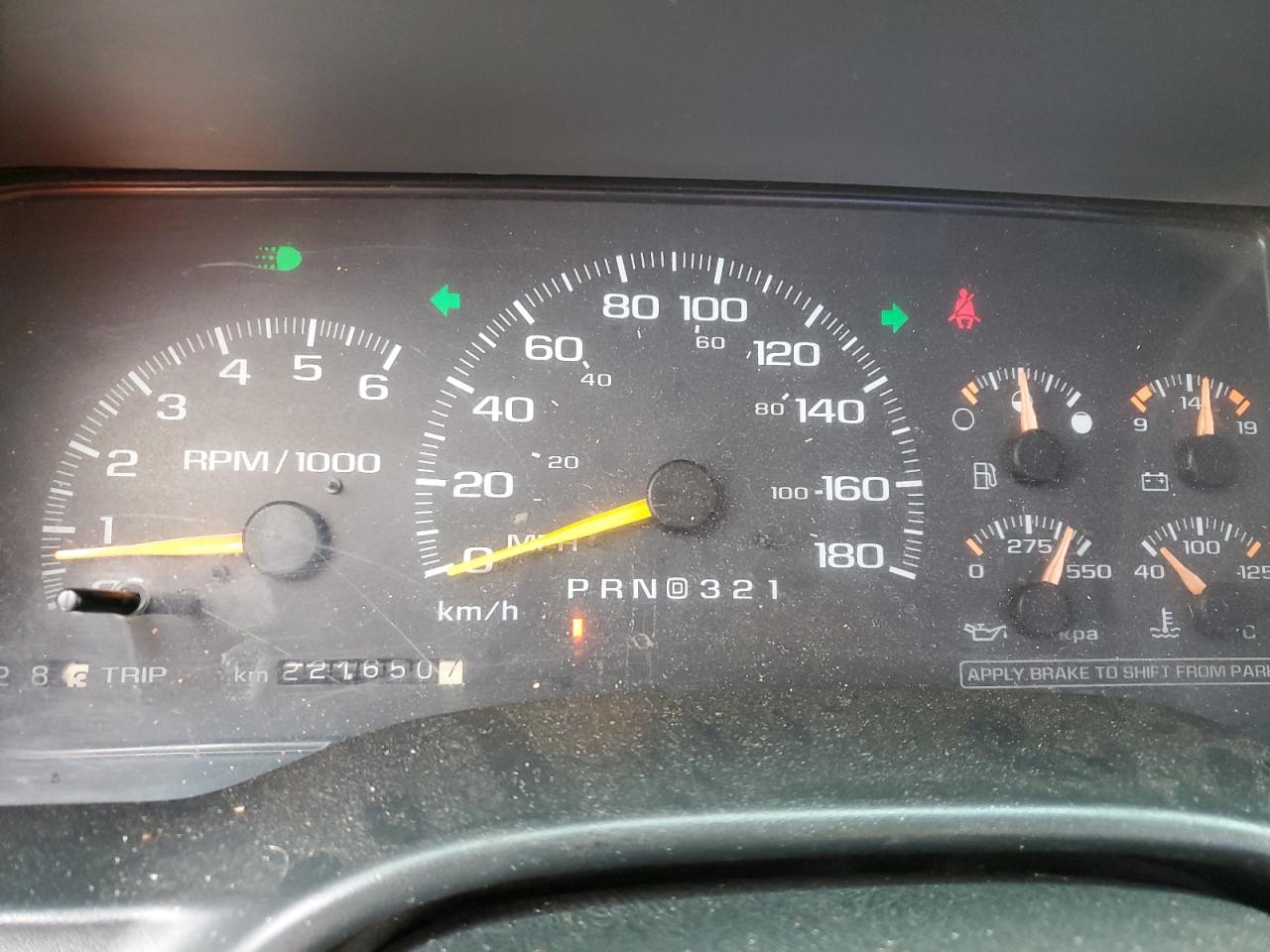 1997 Chevrolet Silverado - Image 9