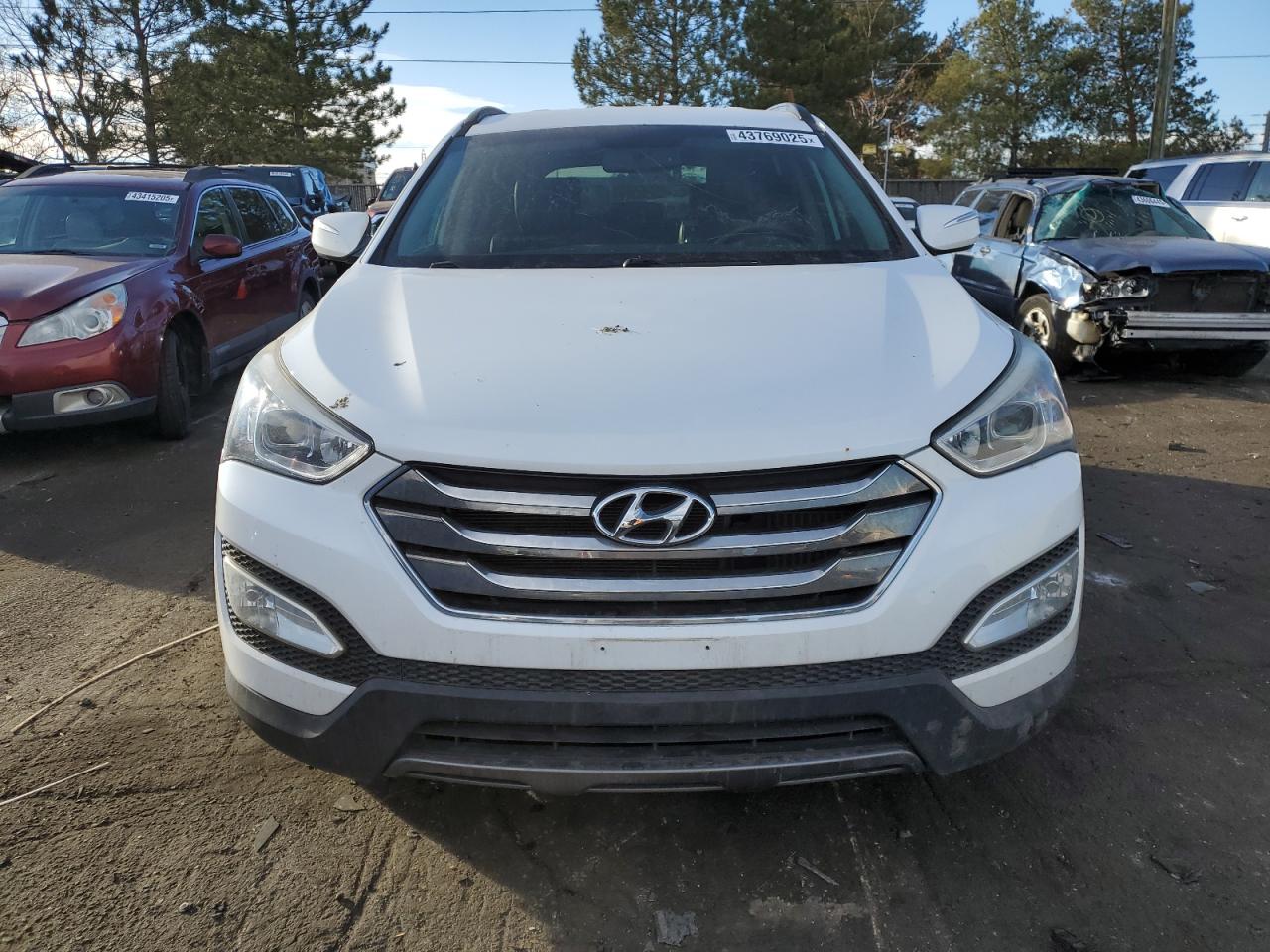 2014 Hyundai Santa Fe - Image 5