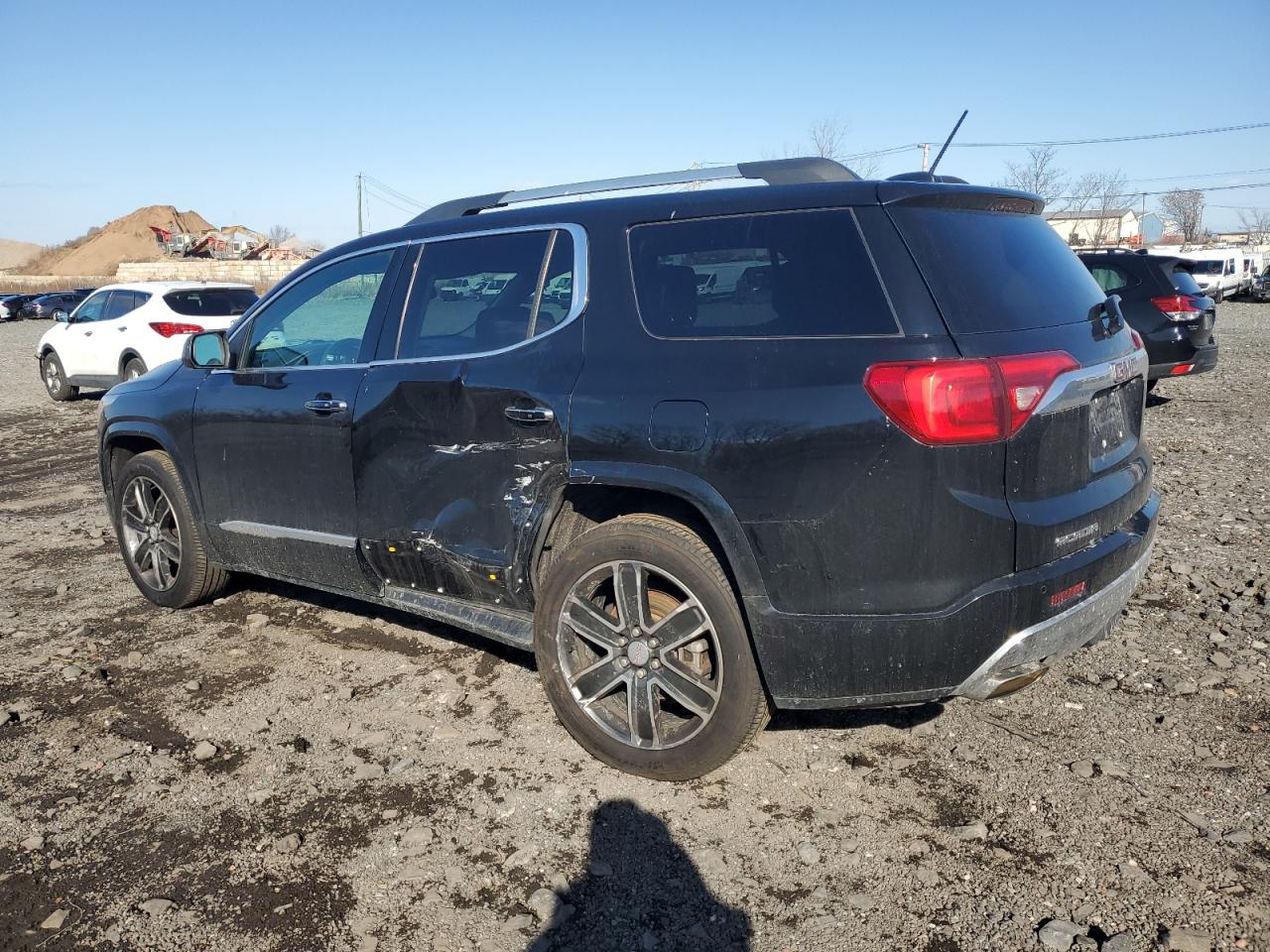 2017 GMC Acadia - Image 2