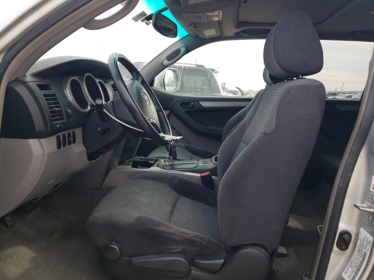 2005 Toyota 4Runner - Image 7