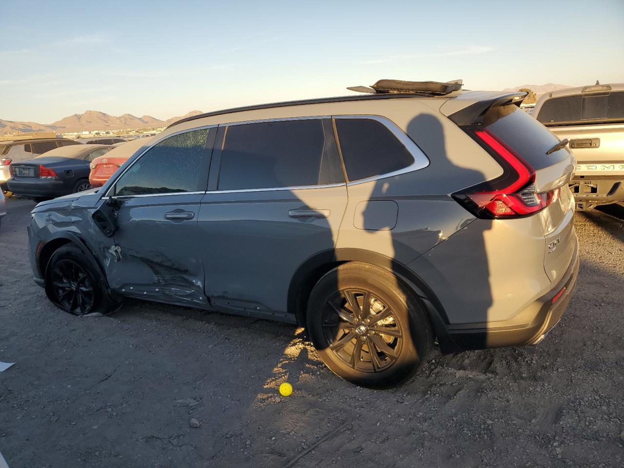 2023 Honda CR-V - Image 2