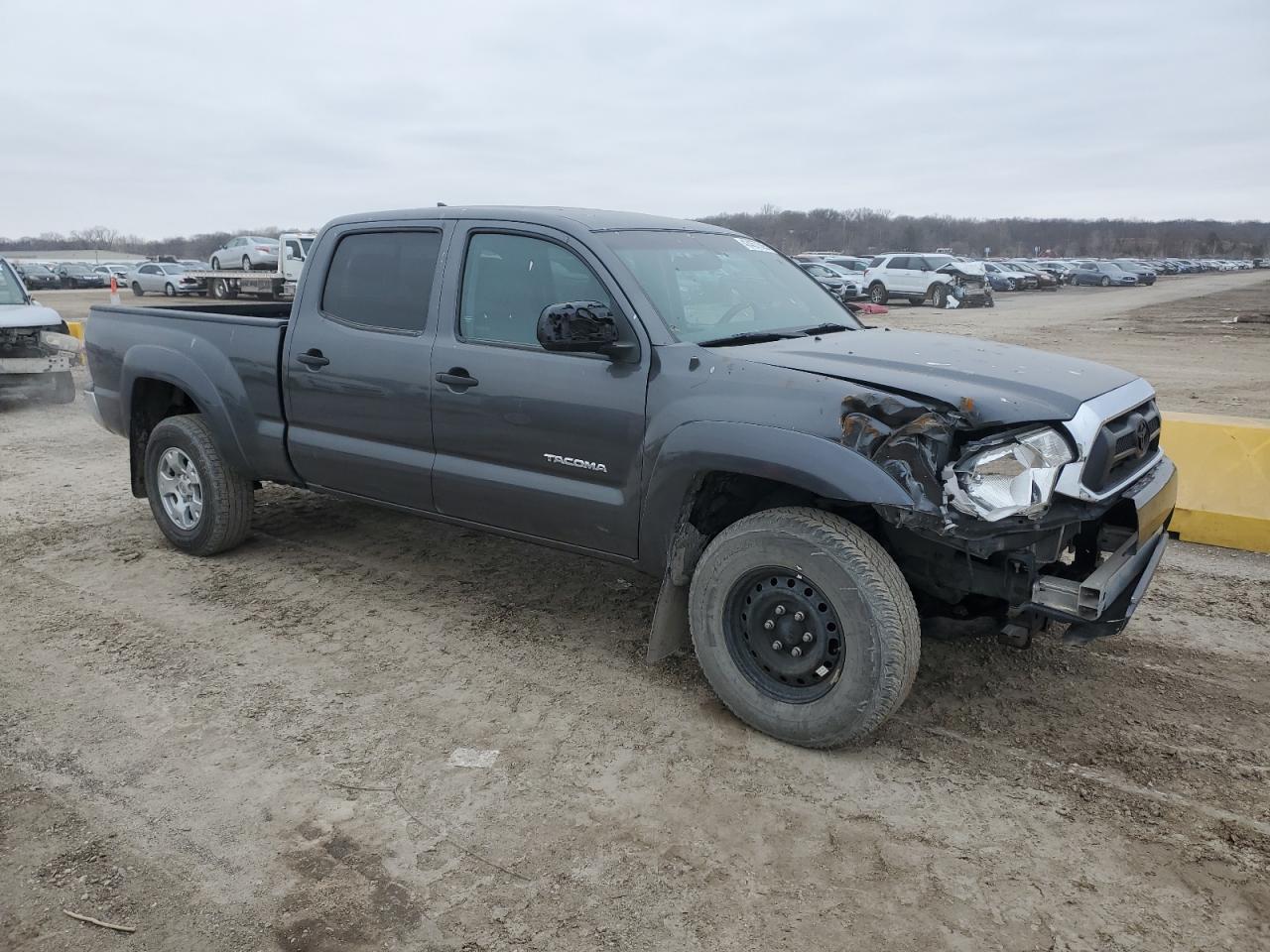 2014 Toyota Tacoma - Image 4