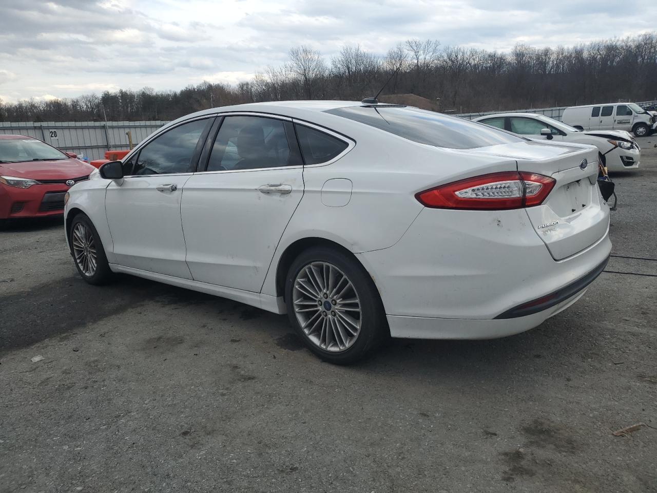 2014 Ford Fusion - Image 2