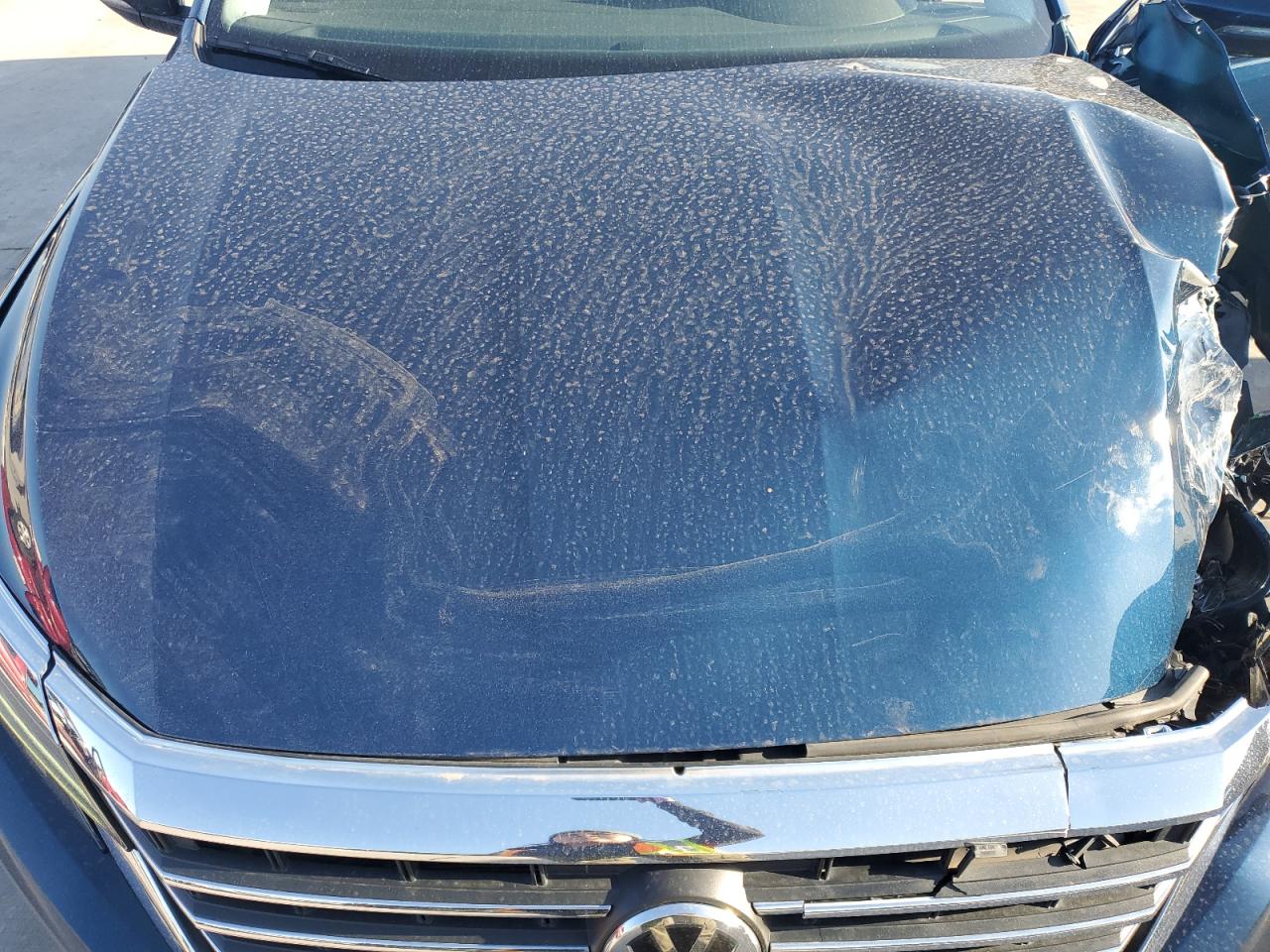 2020 Volkswagen Passat - Image 11