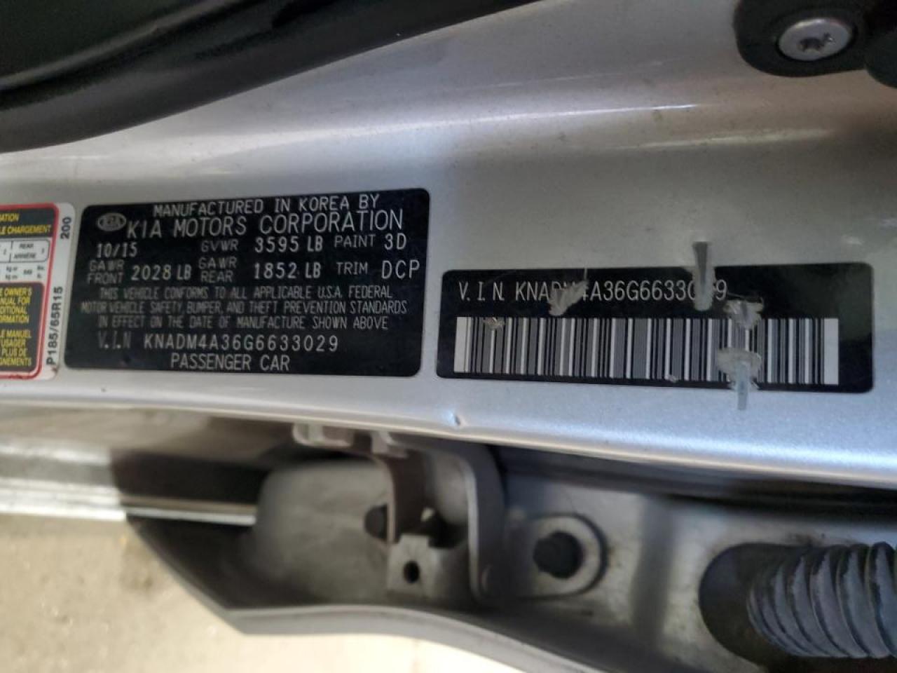 2016 Kia Rio - Image 12