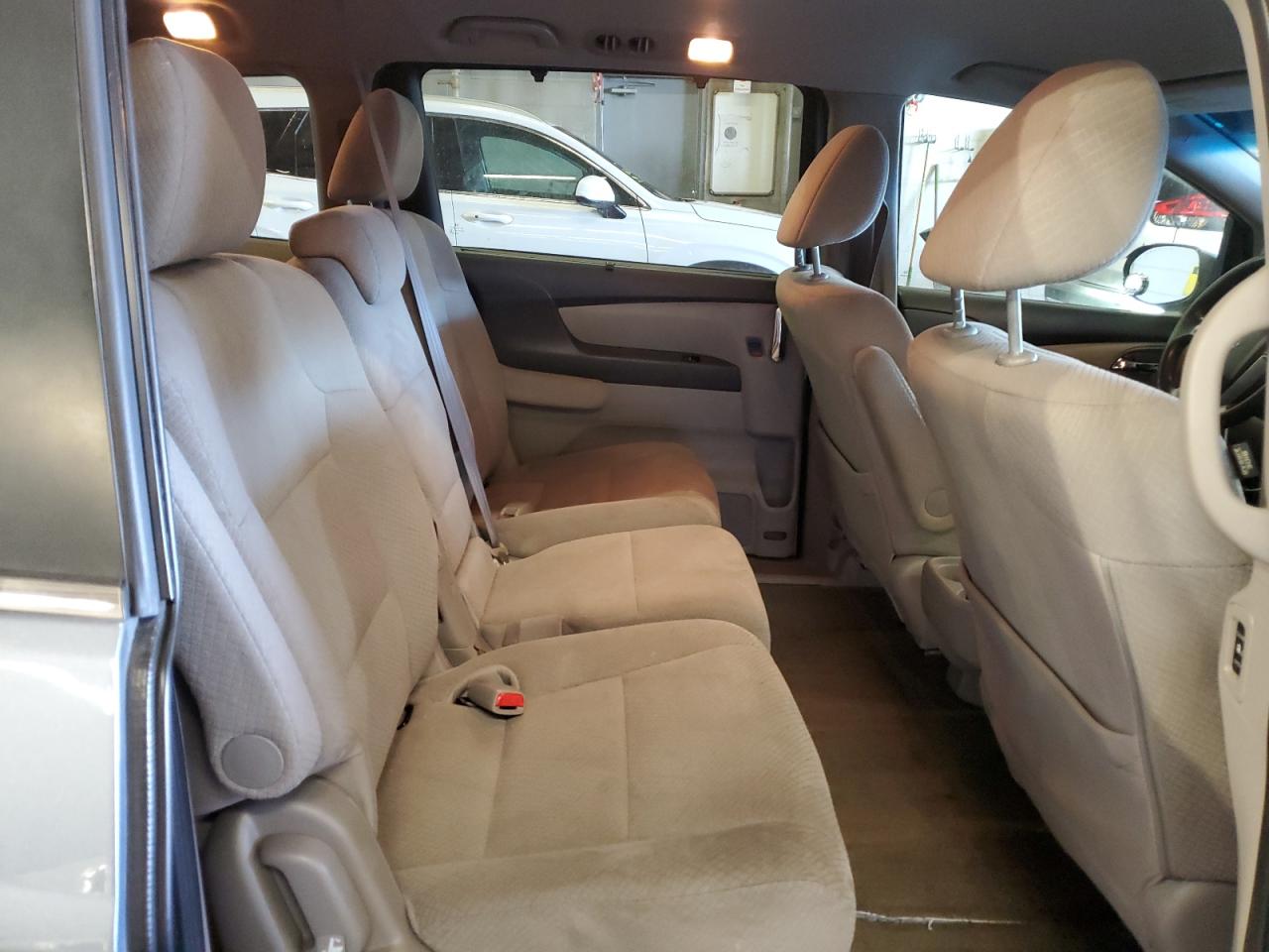 2014 Honda Odyssey - Image 11