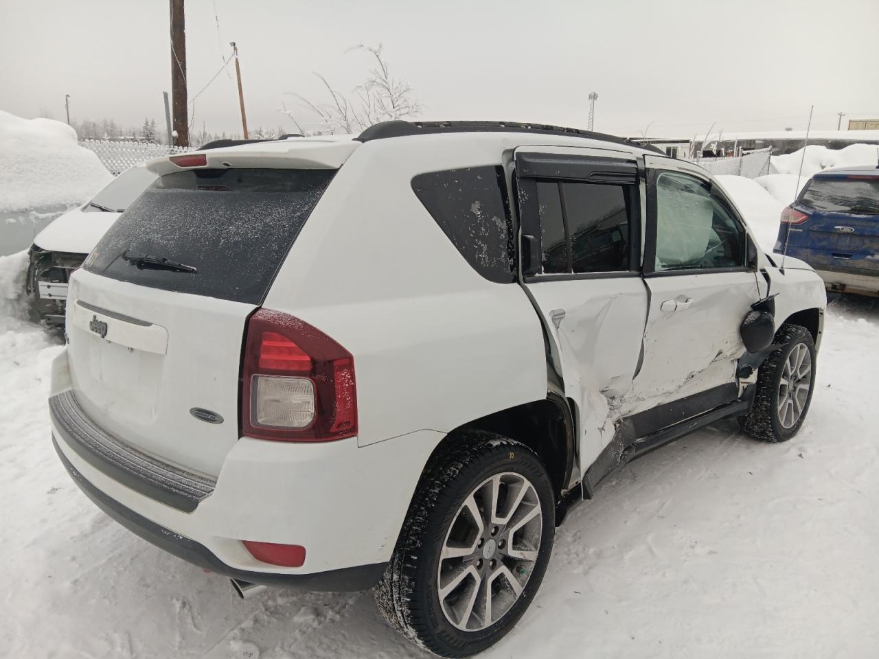 2016 Jeep Compass - Image 3