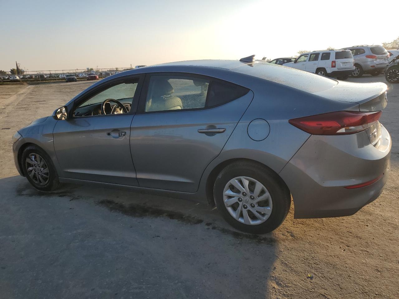 2017 Hyundai Elantra - Image 2