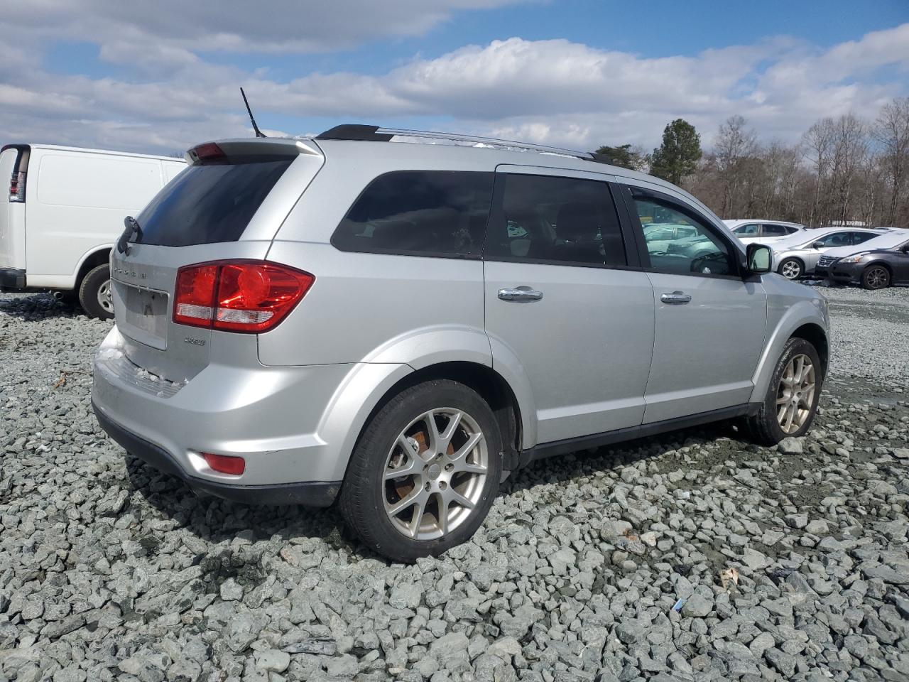 2011 Dodge Journey - Image 3