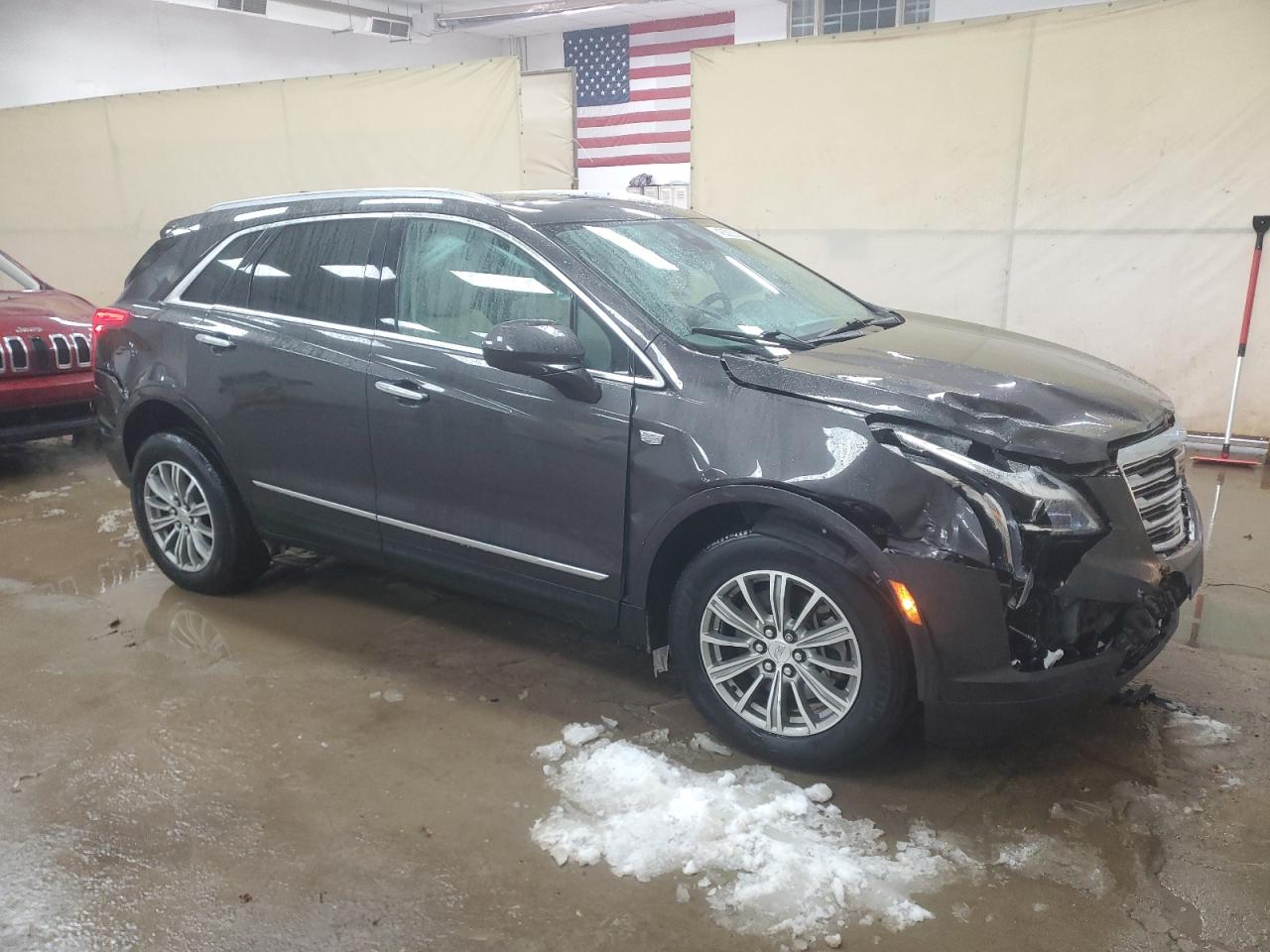 2018 Cadillac XT5 - Image 4