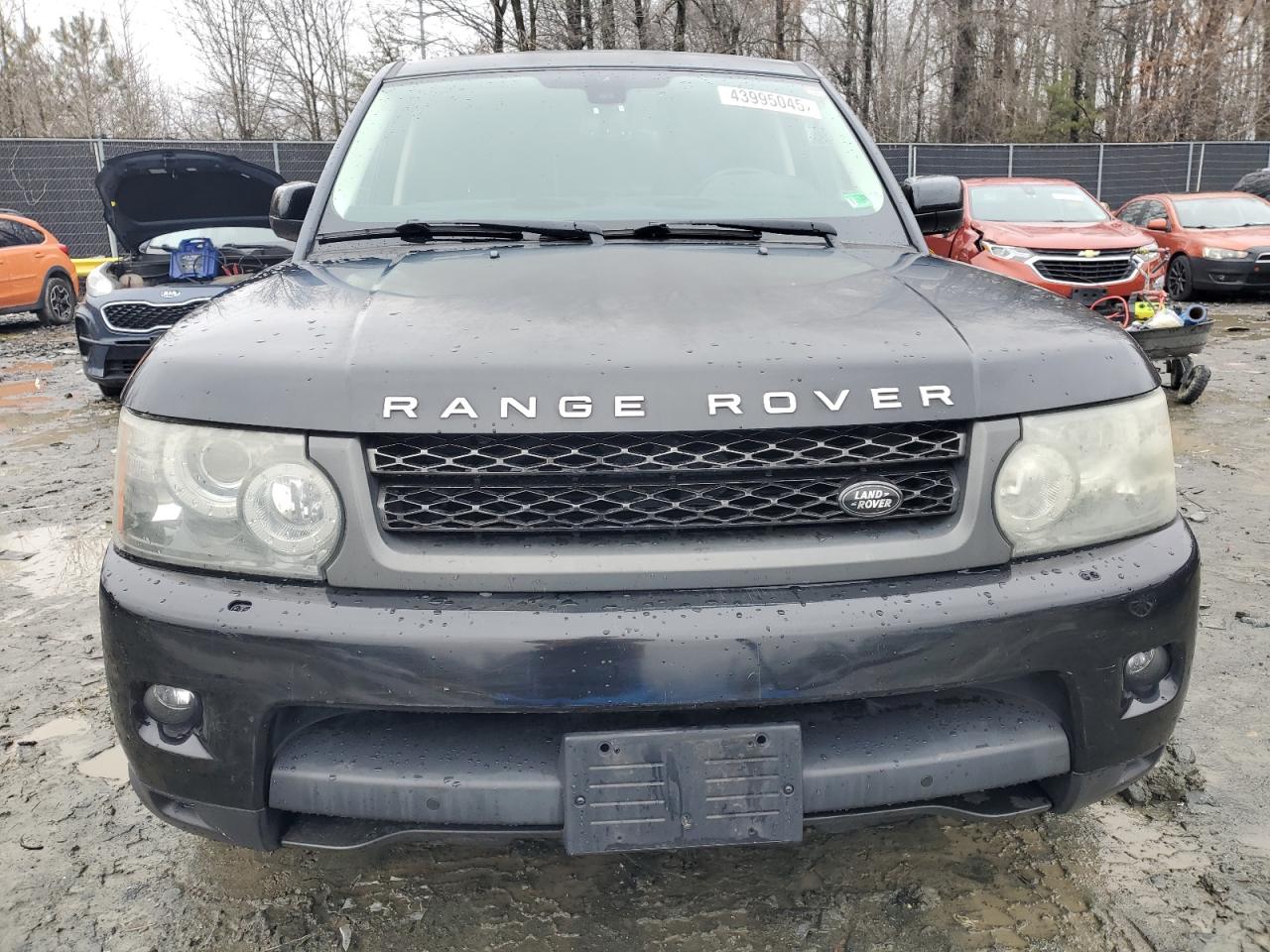 2010 Land Rover Range Rover - Image 5
