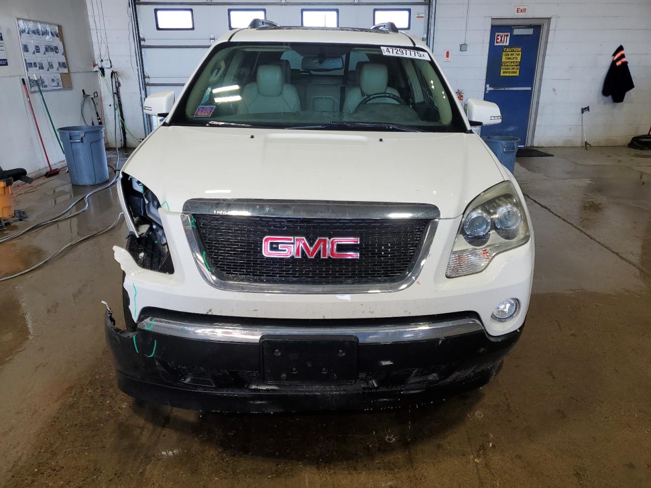 2011 GMC Acadia - Image 5