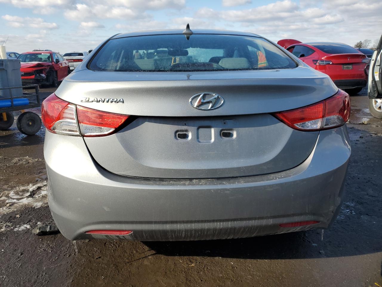 2013 Hyundai Elantra - Image 6