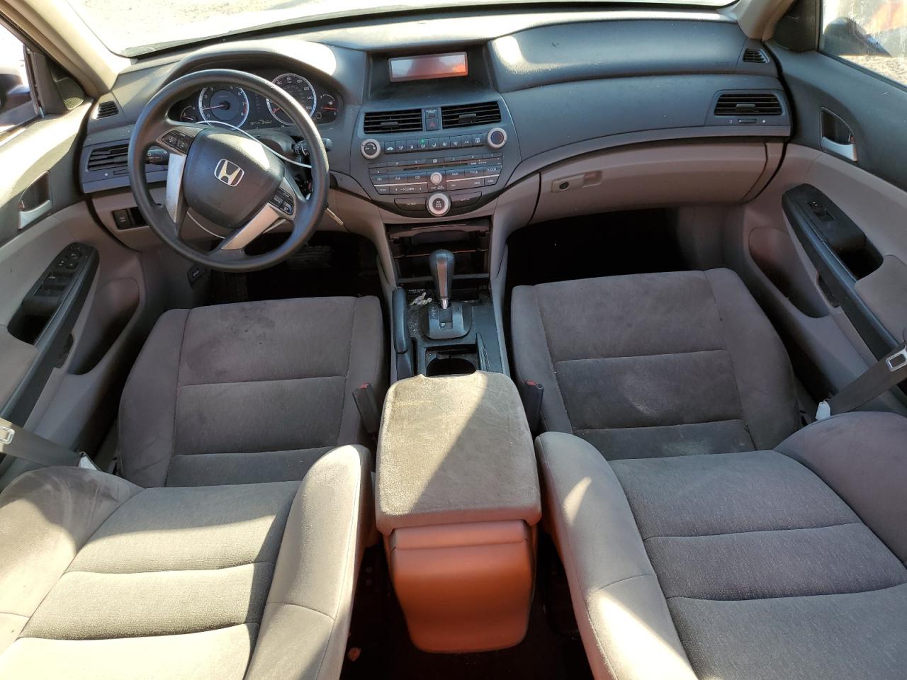 2009 Honda Accord - Image 8