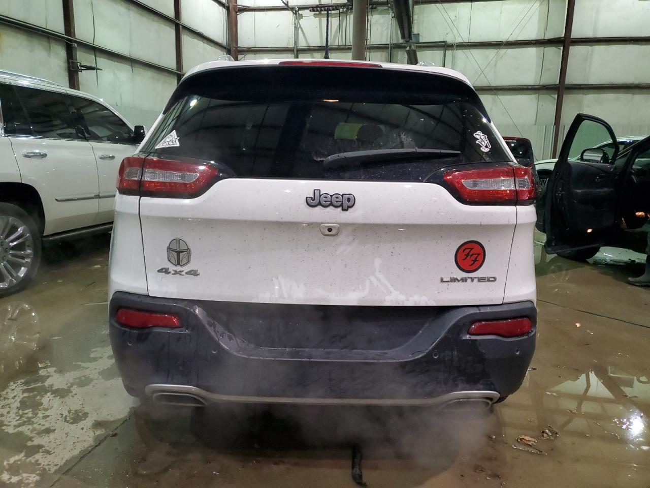 2016 Jeep Grand Cherokee - Image 6