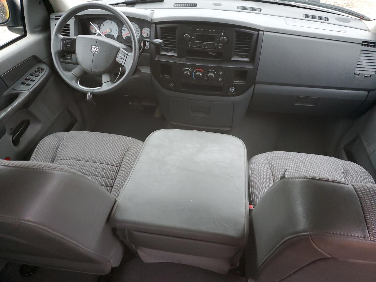 2008 Dodge RAM - Image 8