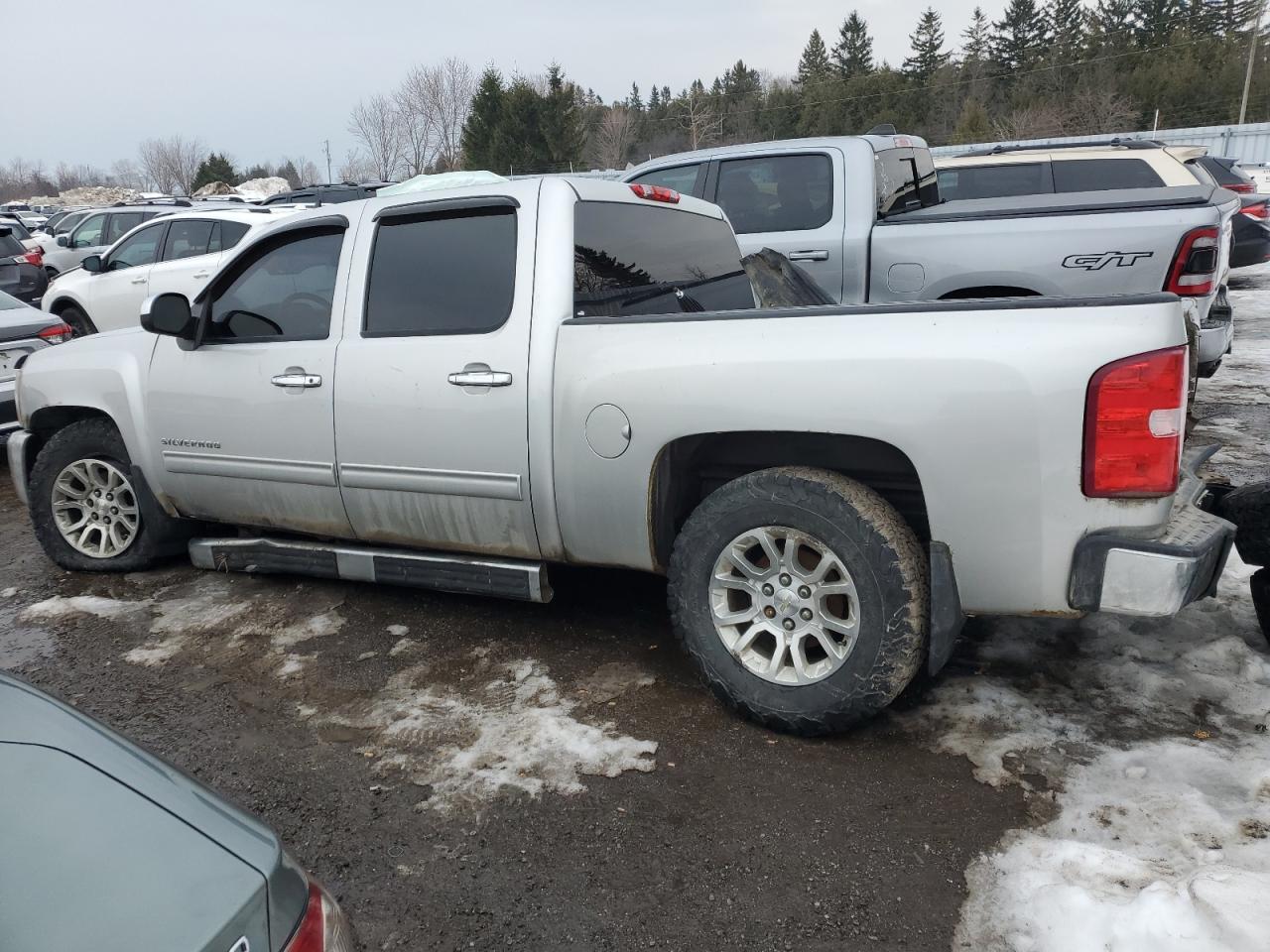 2011 Chevrolet Silverado - Image 2