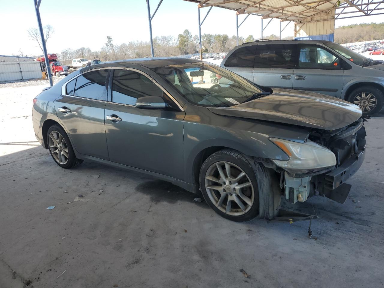 2010 Nissan Maxima - Image 4