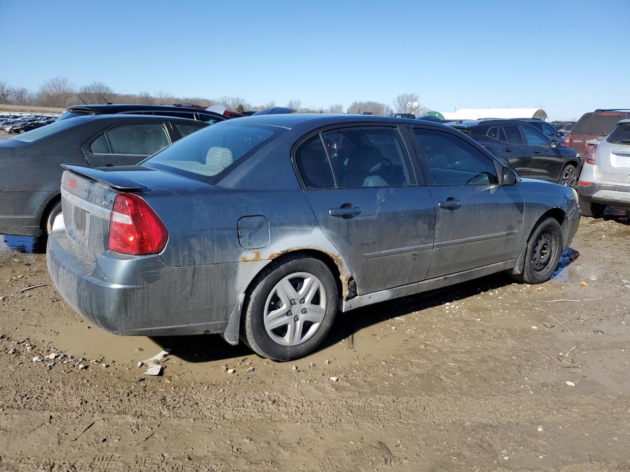 2005 Chevrolet Malibu - Image 3
