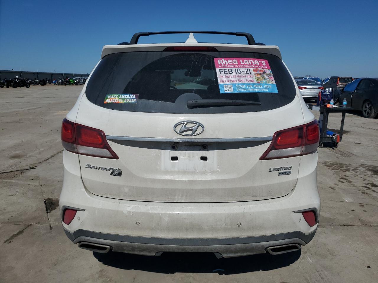 2019 Hyundai Santa Fe - Image 6