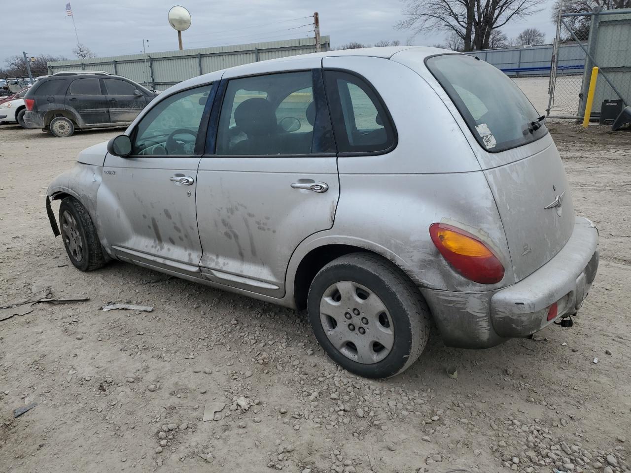 2004 Chrysler PT Cruiser - Image 2