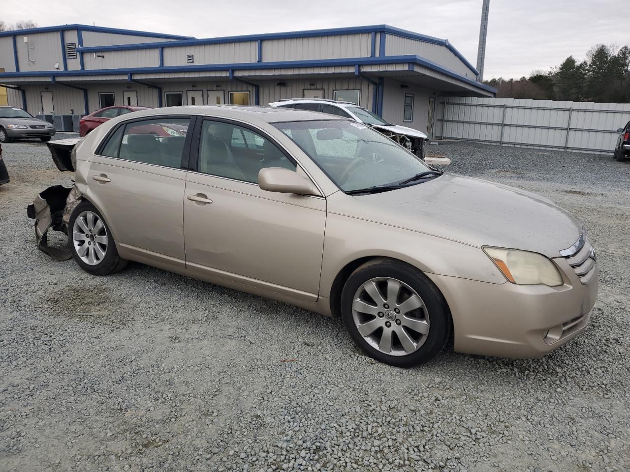 2006 Toyota Avalon - Image 4