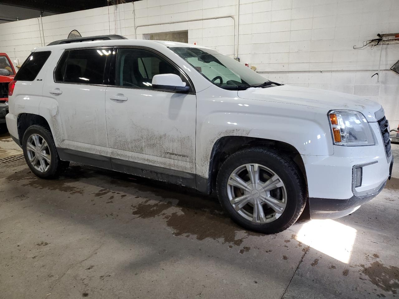2017 GMC Terrain - Image 4