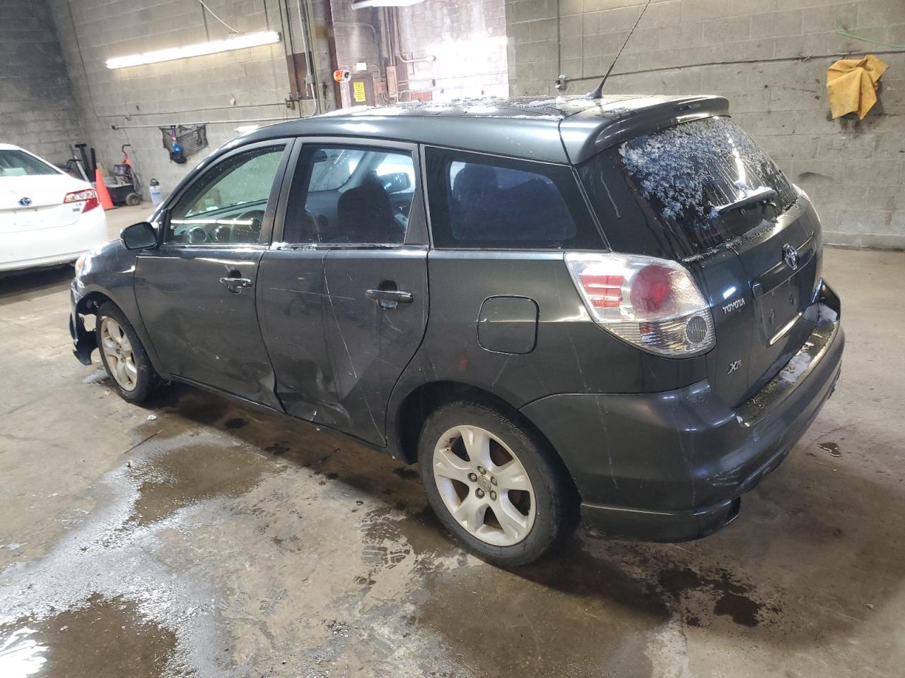 2005 Toyota Corolla - Image 2