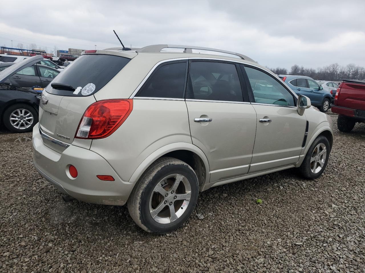 2014 Chevrolet Captiva - Image 3