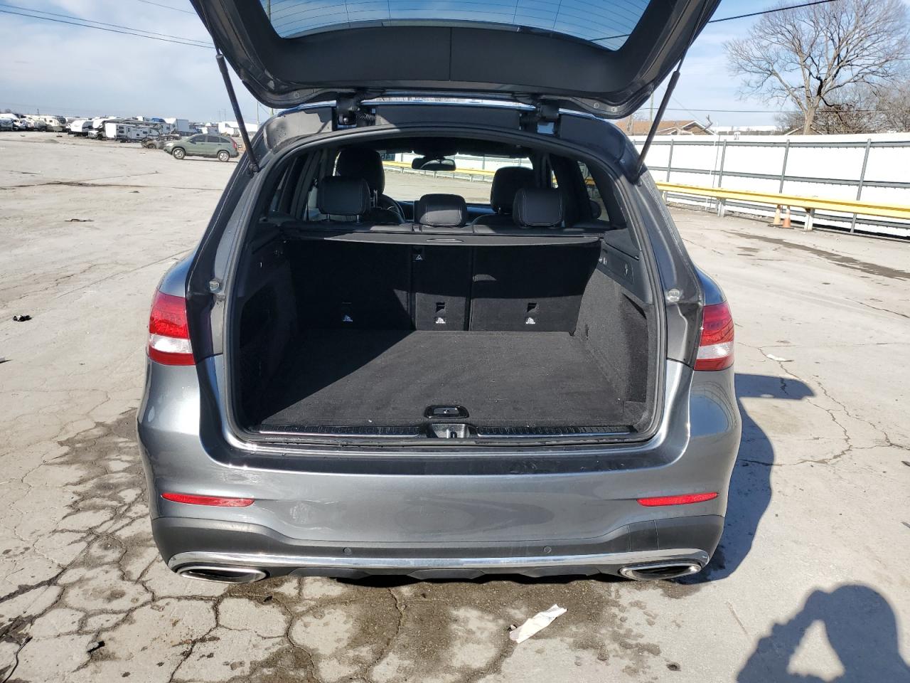 2018 Mercedes-Benz GLC - Image 6