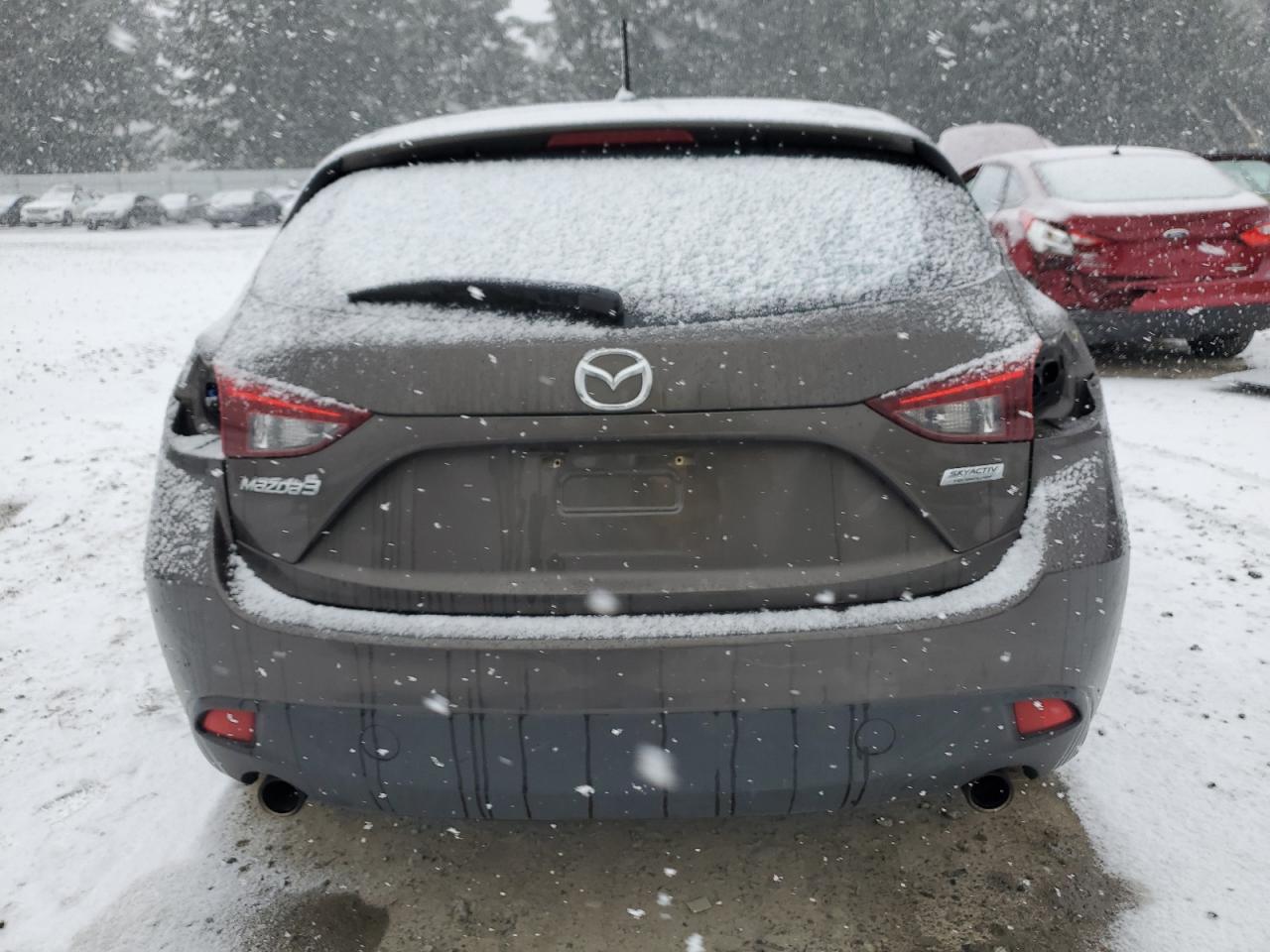 2014 Mazda 3 - Image 6