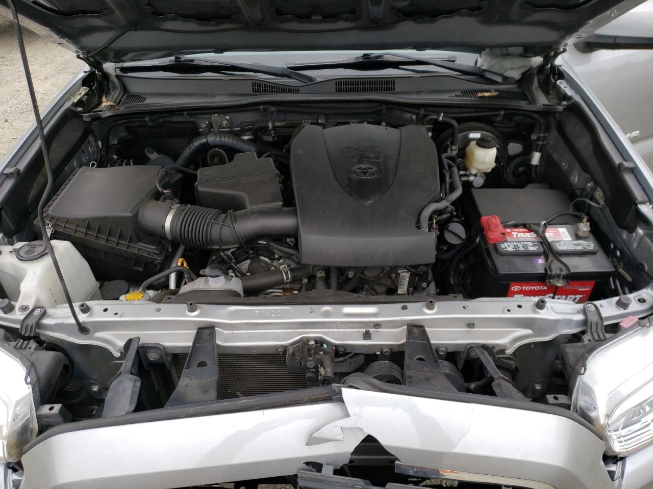 2016 Toyota Tacoma - Image 11