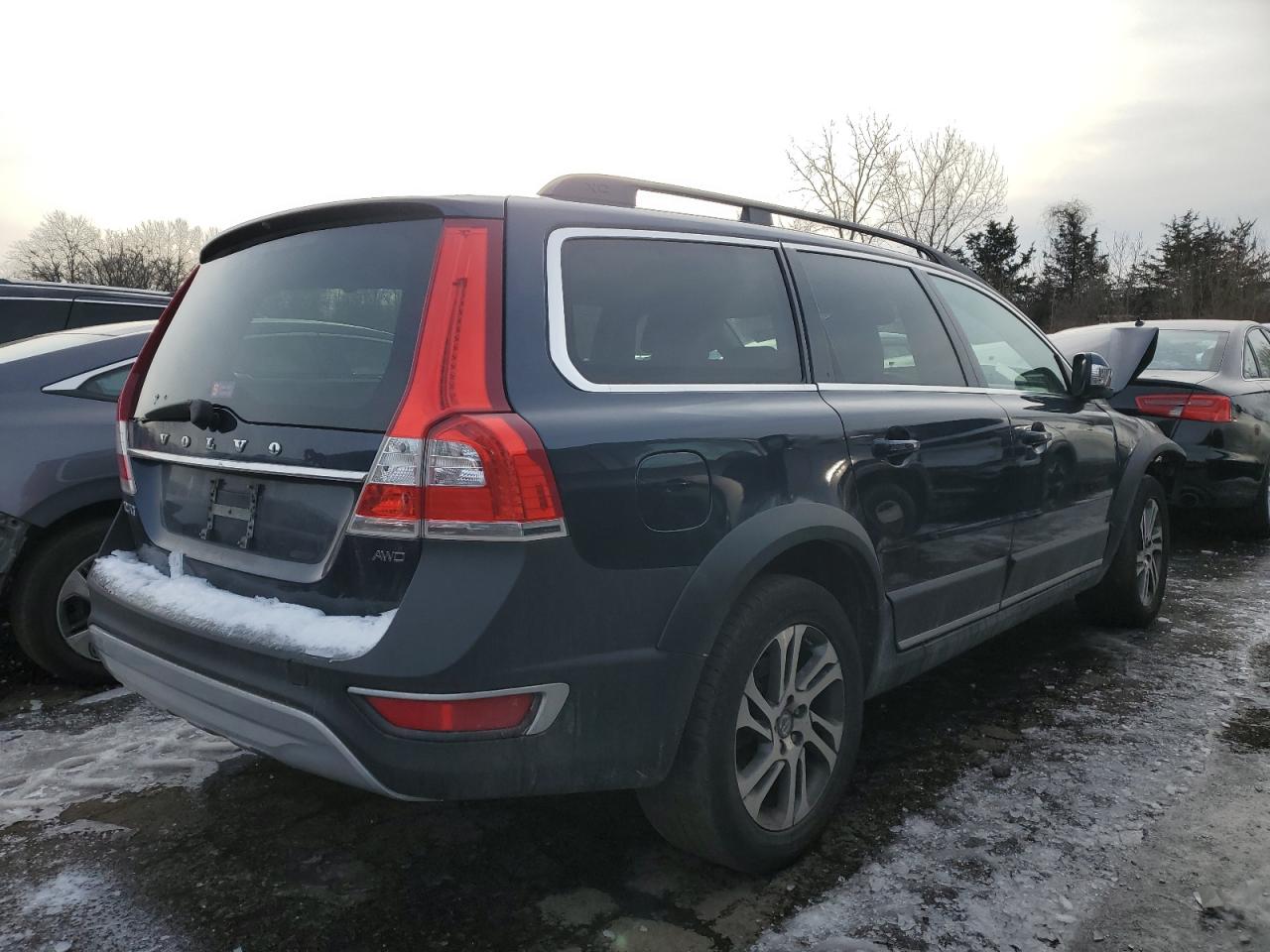 2014 Volvo XC70 - Image 3