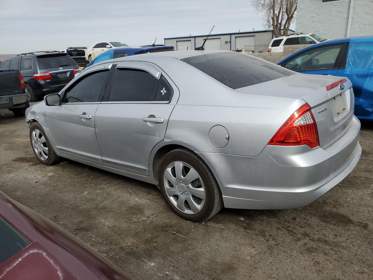 2010 Ford Fusion - Image 2