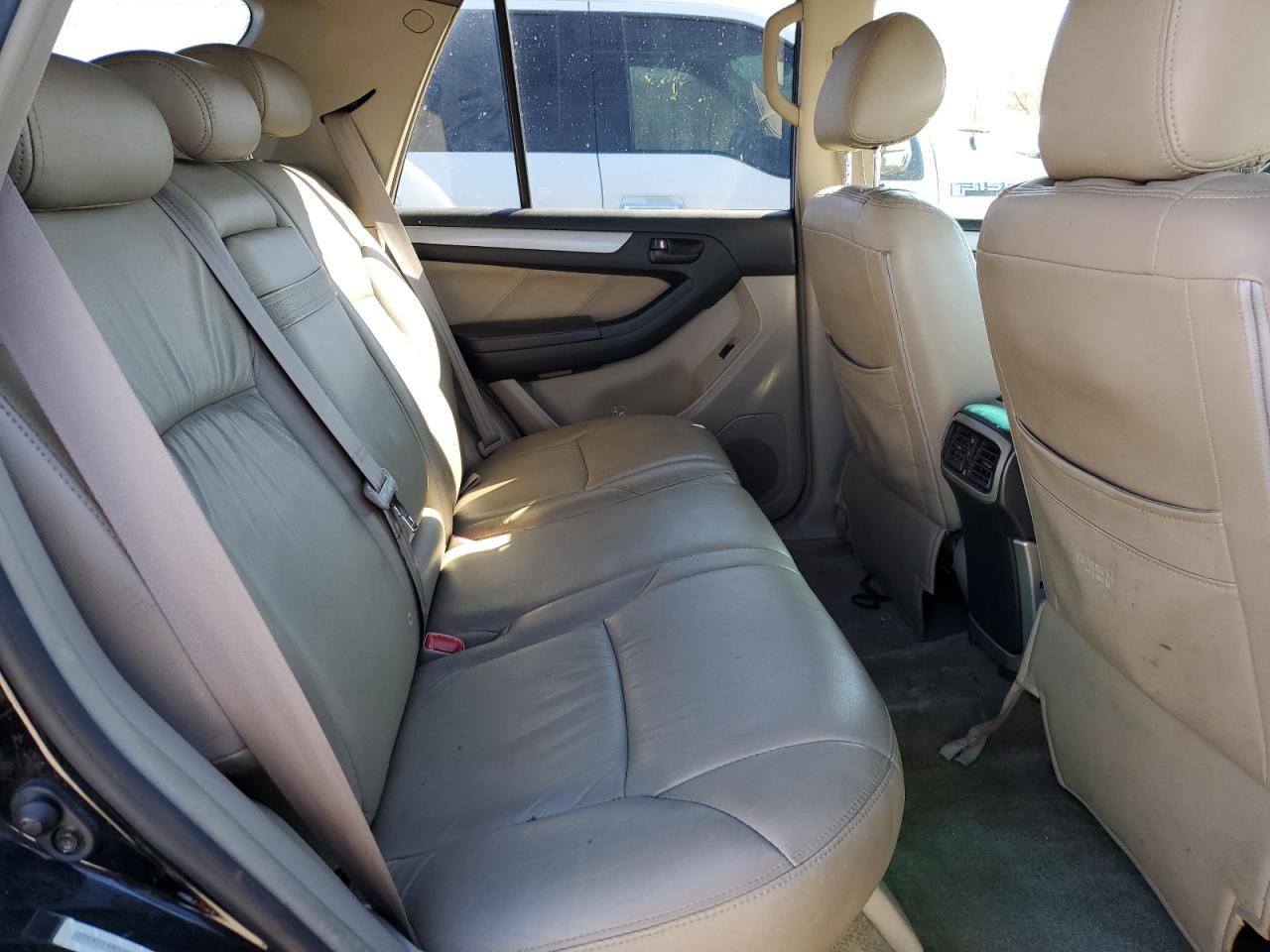 2003 Toyota 4Runner - Image 11