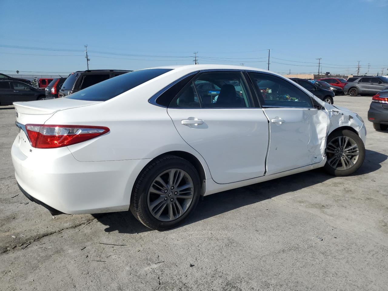 2016 Toyota Camry - Image 3