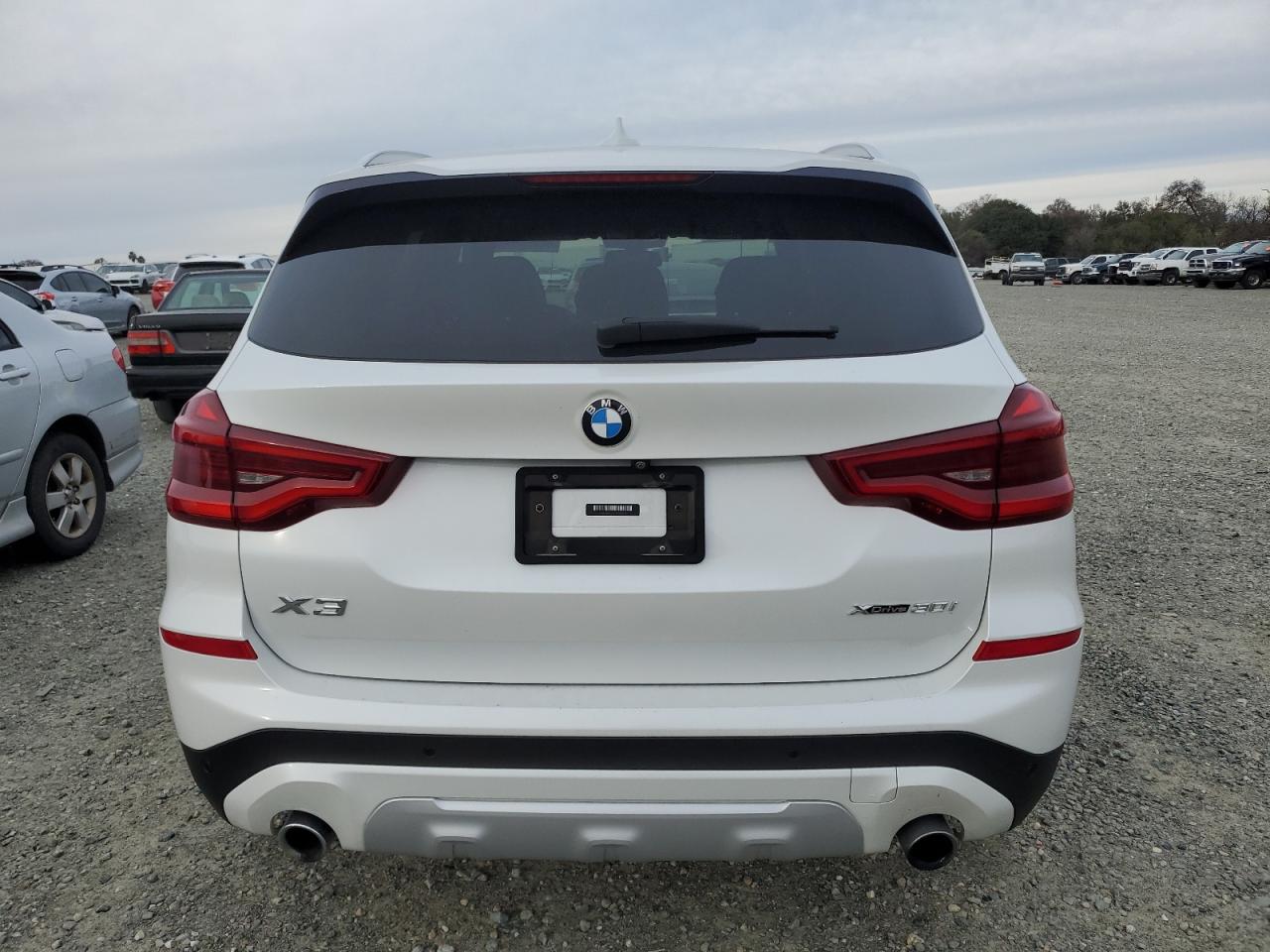 2018 BMW X3 - Image 6