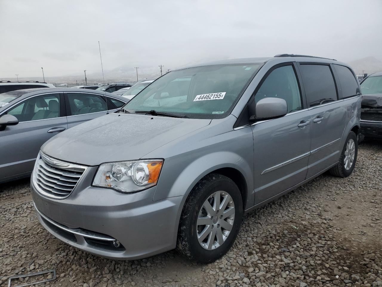 2016 Chrysler Town & Country - Image 1