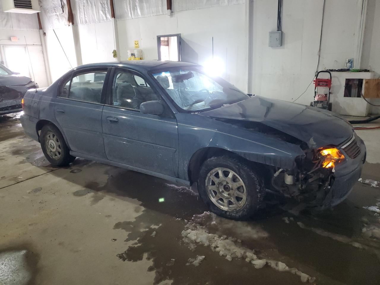 1998 Chevrolet Malibu - Image 4