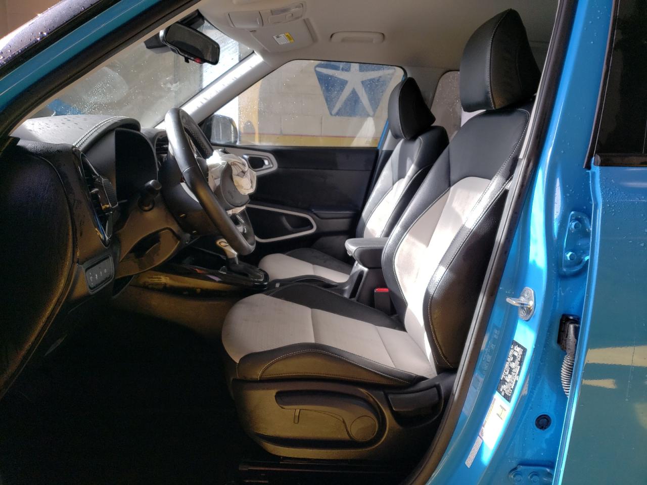2023 Kia Soul - Image 7