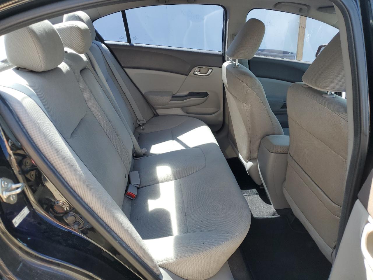 2012 Honda Civic - Image 10