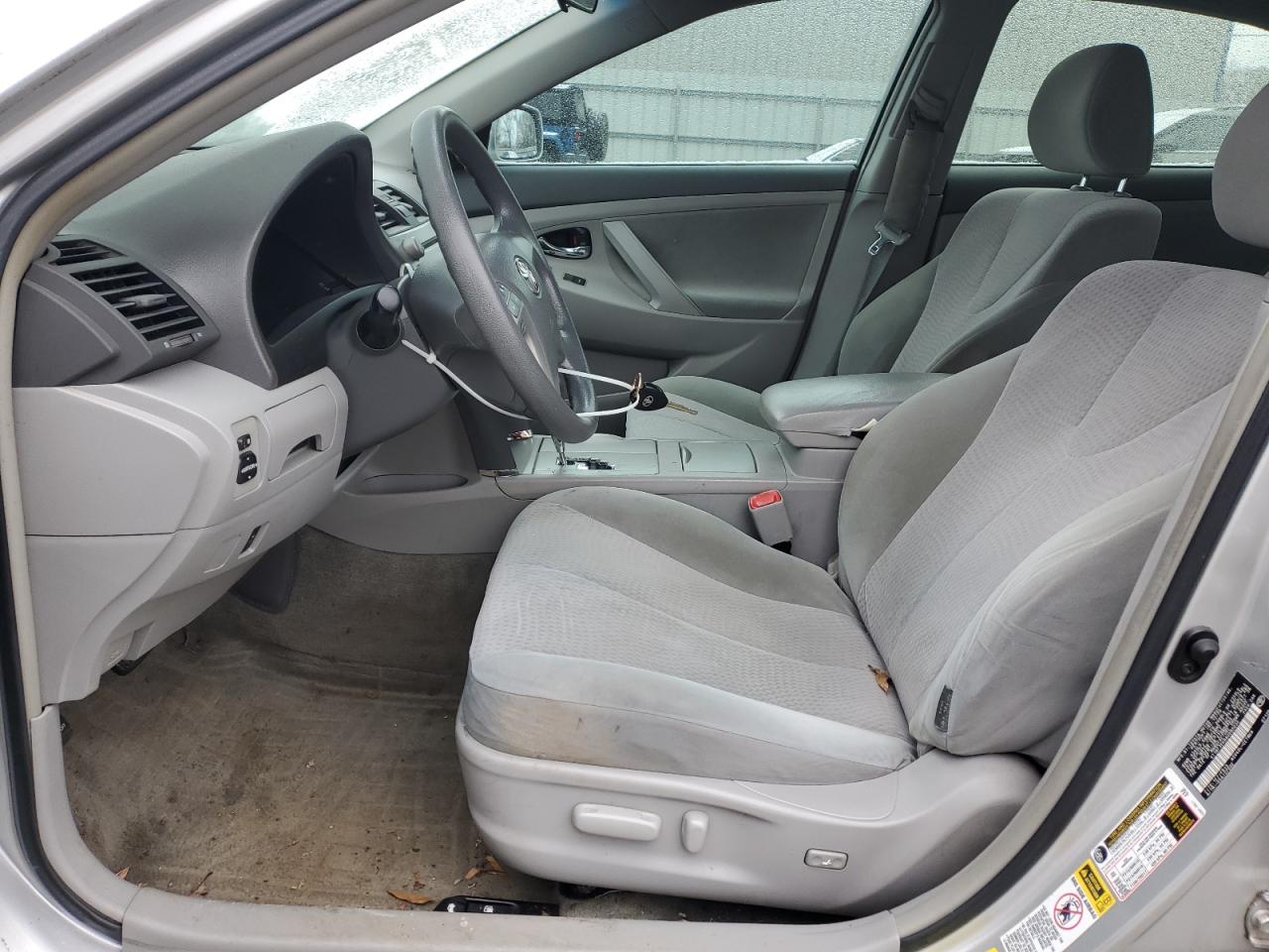 2010 Toyota Camry - Image 7