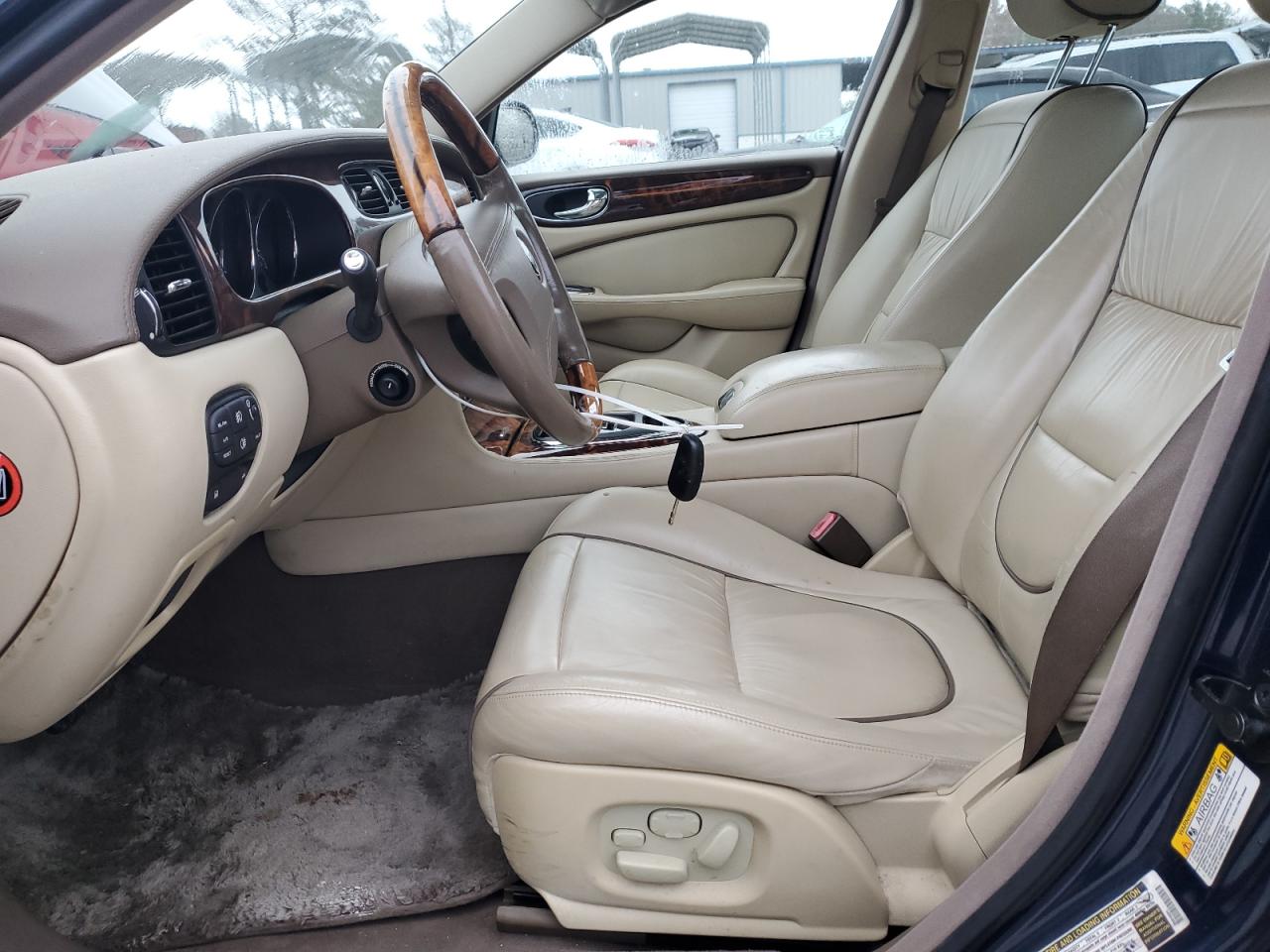 2007 Jaguar XJ - Image 7