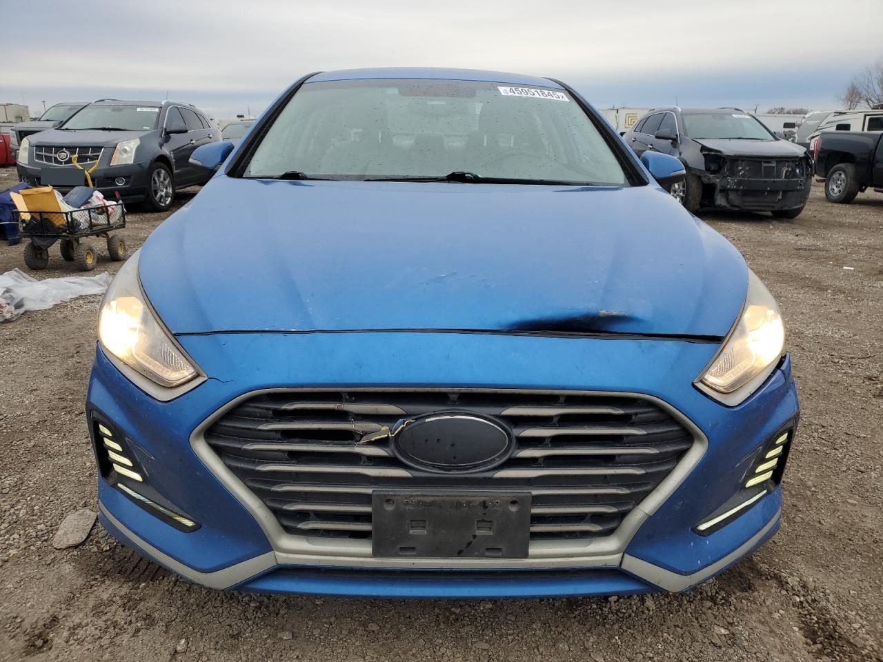 2018 Hyundai Sonata - Image 5