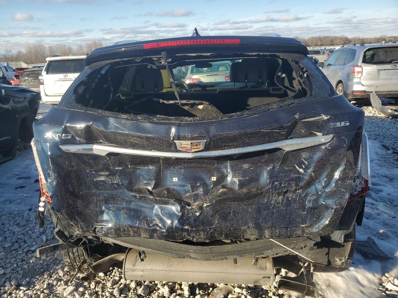 2017 Cadillac XT5 - Image 6