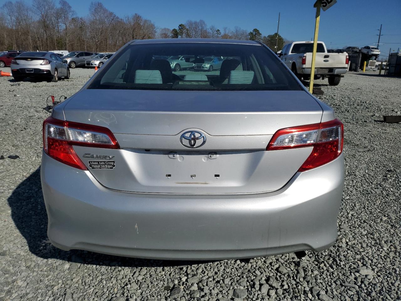 2014 Toyota Camry - Image 6