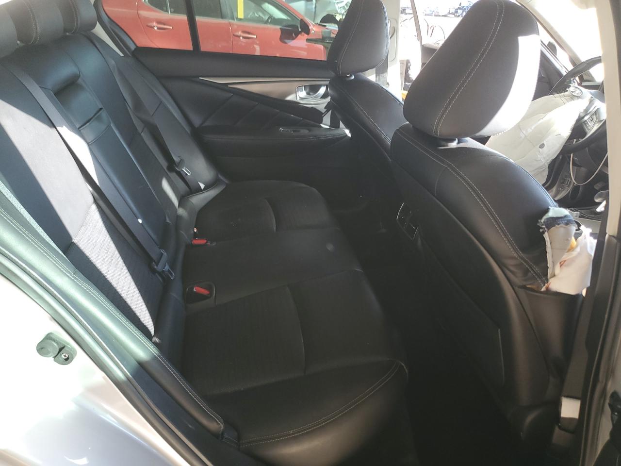 2018 Infiniti Q50 - Image 11