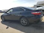 2017 Toyota Camry Le zu verkaufen in Fresno, CA - Side